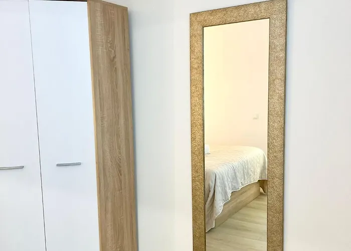 Group Experience 아파트